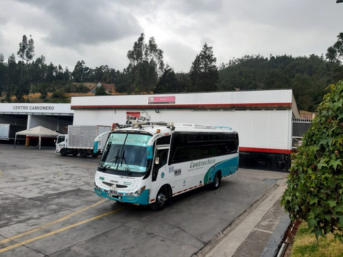 Bus Hino 2009