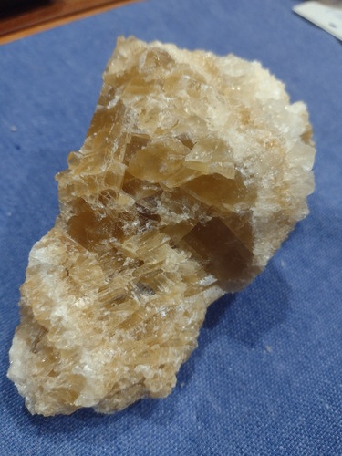 Piedra Natural Calcita Miel( 483.2 Grs, 13 Cm)
