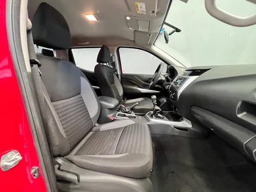 Nissan Frontier Se