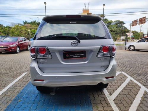 Imagem 5 de 15 de Toyota Hilux Sw4 Sr 4x2