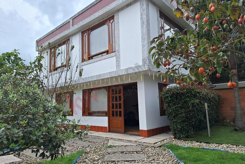 Disponible Casa Campestre Con Gran Lote Con Arboles Frutales En Chía Sector Delicias