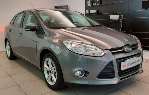 Ford Focus 4p 2.0l N Mt