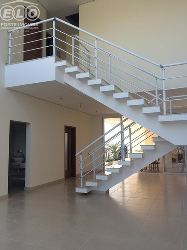 Casa Luxuosa ! Projeto R. Trevisan, Bairro Tranquilo E Arborizado, De Frente Para Praça, Para Você Que Busca Conforto E Modernidade ! Bela Àrea Go - Ca05320 - 69029762