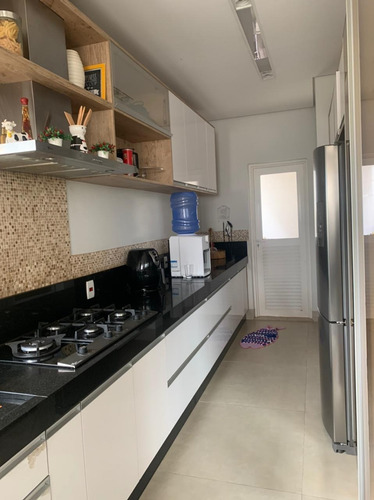 Imagem 12 de 14 de Casa Com 4 Quartos, Sendo 3 Suítes No Condomínio Belvedere