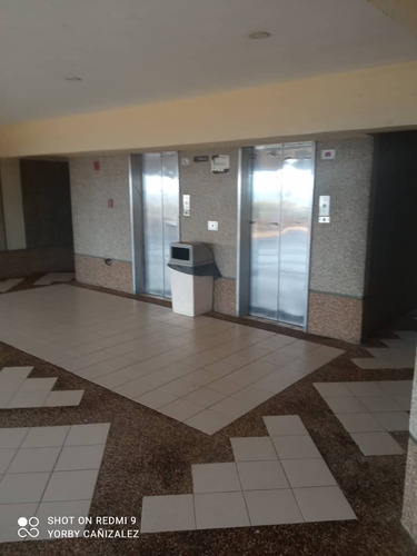 Imagen 9 de 10 de Apartamento En Venta Playa Grande Residencias Timonel 92m2