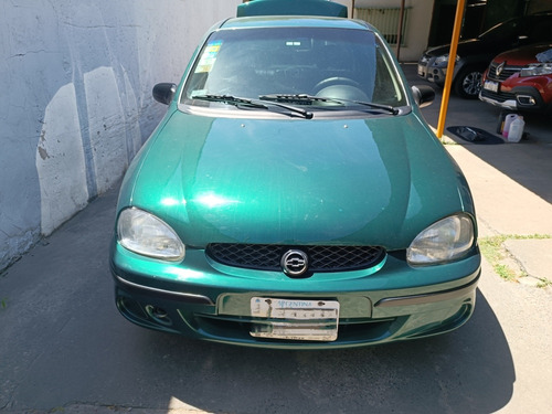 Chevrolet Corsa 1.6 Wind