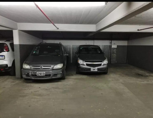 Imagen 3 de 3 de Cochera, Venta, Microcentro