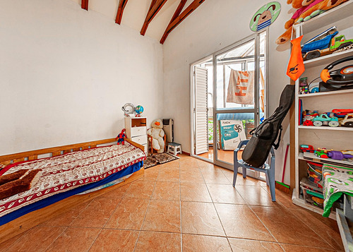 Venta Departamento 3 Ambientes Con Cochera. Carapachay Apto Crédito