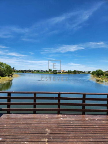 Oportunidad En Lote A La Laguna En Venta En San Matías, Escobar