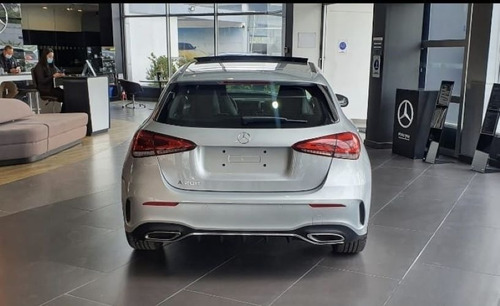Imagen 5 de 12 de Mercedes Benz A200 Hatchback