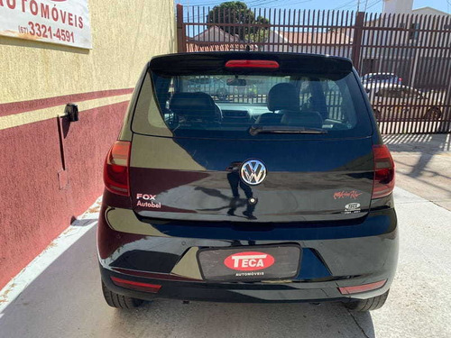 Imagem 6 de 11 de Volkswagen Fox 1.6 Mi Rock In Rio 8v Flex 4p