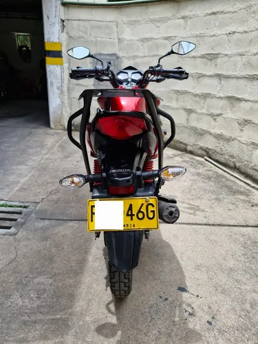 Honda Cb125 F Max Ii Modelo 2024 En Perfectas Condiciones