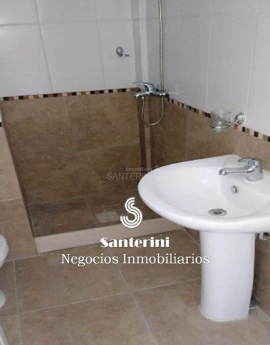 Alquiler Monoambiente Parque Rodó, Con Gge. 21 Y Br. España