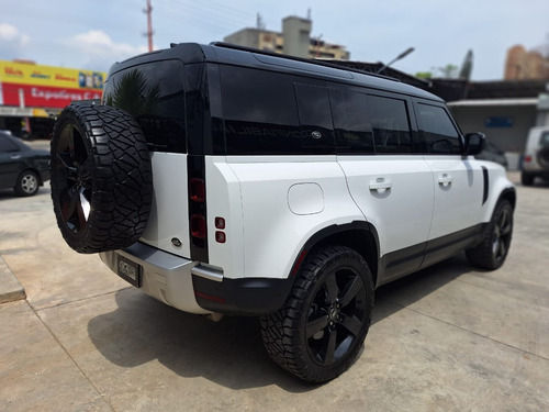 Land Rover Defender 2022 P400
