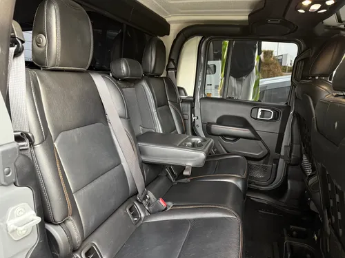 Jeep Gladiator Rubicon gladiator Mojave