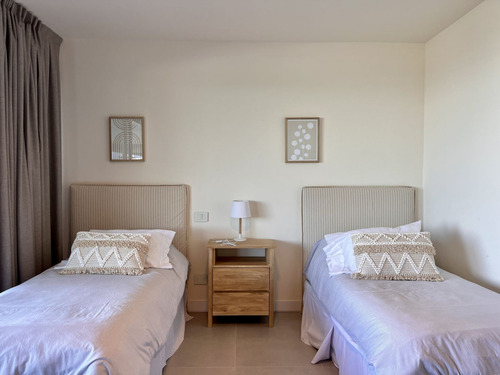 Departamento Sobre La Playa En Bikini Beach Moorea Bay