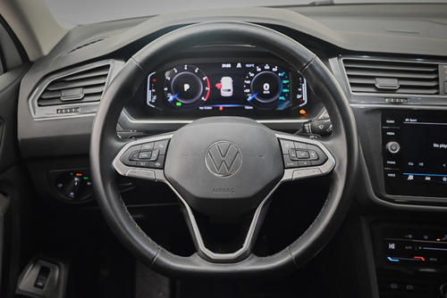 Volkswagen Tiguan 1.4 TFSI LIFE 7 PAX AT