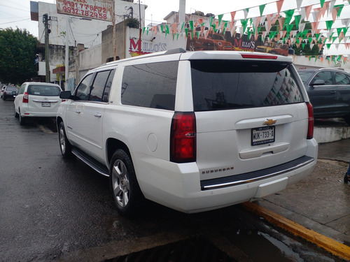 Chevrolet Suburban 5.3 Ltz 4x4 Mt