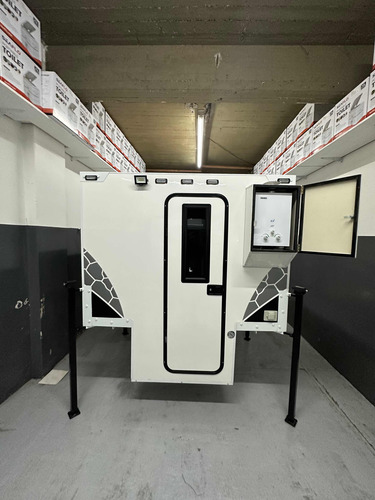 Camper Para Pickup Doble Cabina Marca Iseo