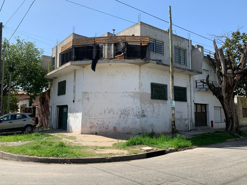 Venta En Block De 3 Propiedades En Esquina