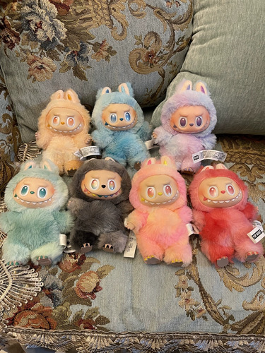 La Nueva Serie Labubu The Monsters Big Into Energy V3,7pcs