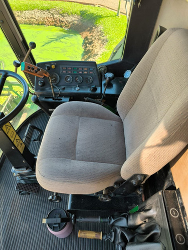 Colheitadeira John Deere 1175 Ano 2000