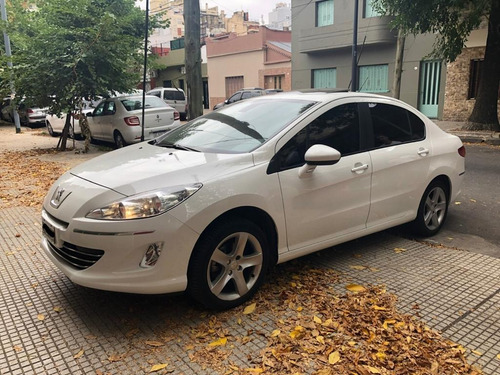 Peugeot 408 2.0 Allure + Nav 143cv