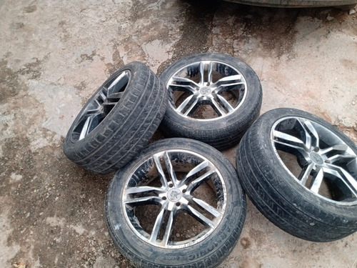 Imagem 3 de 4 de Rodas Aro 17 Pneus 225/45-17
