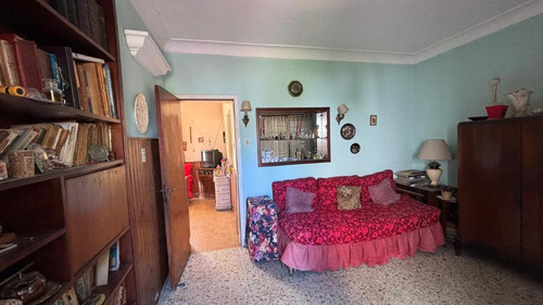 Casa En Venta En Remedios De Escalada Oeste