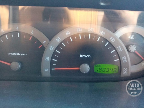 Ssangyong Stavic 2011