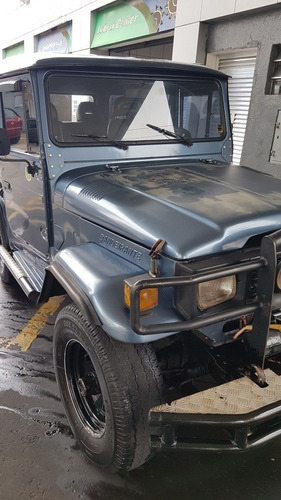 Toyota Bandeirante Band Curta Motor 709