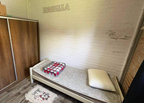 Casa En Venta - 4 Dormitorios 1 Baño - La Reja