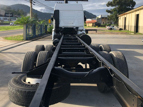 Imagem 4 de 17 de Volkswagem 24-280 Leito