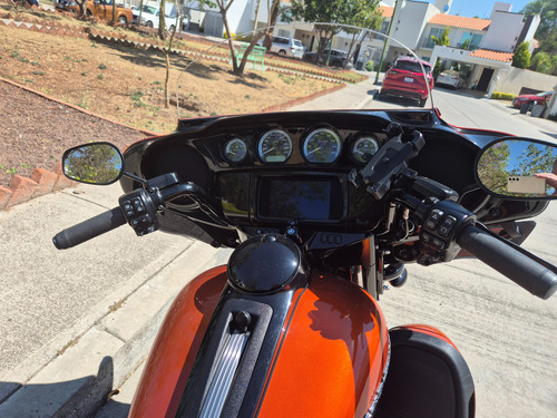 Hermosa Moto Hd, Color Naranja, Motor 114 Y Kit De Potencia