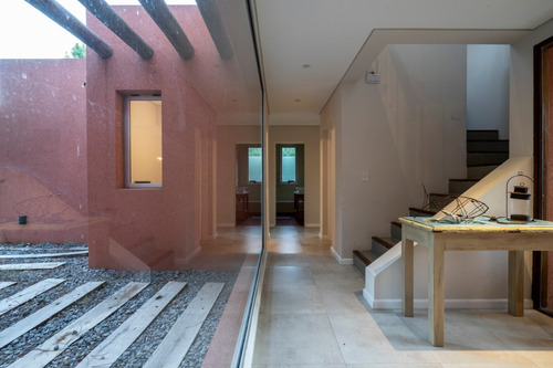 Imagen 5 de 14 de Residencial 1, 270 Hermosa!!