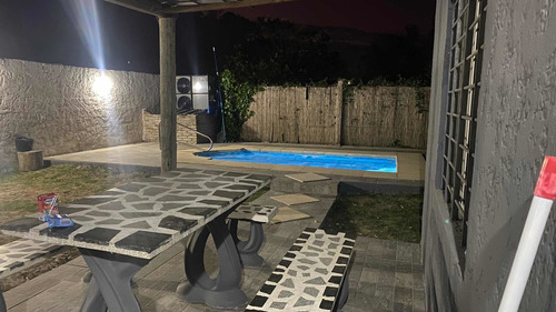 Imagen 10 de 23 de Alquilo Casa Con Piscina Climatizada $4.500 X Día