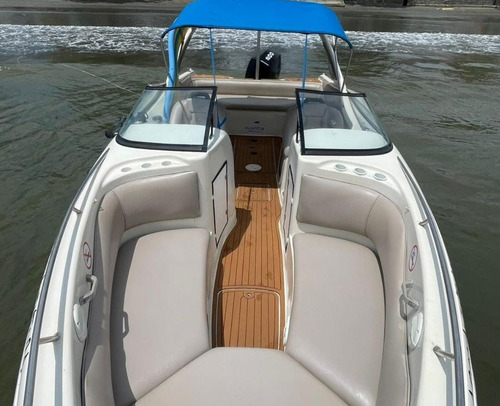 Lancha Runner 26 + Mercury 200hp 4t