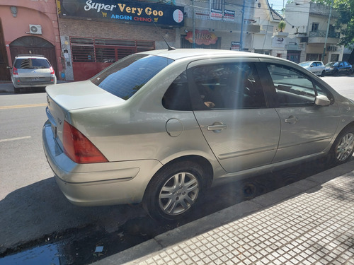 Peugeot 307 2.0 Sedan Xs Premium 143cv