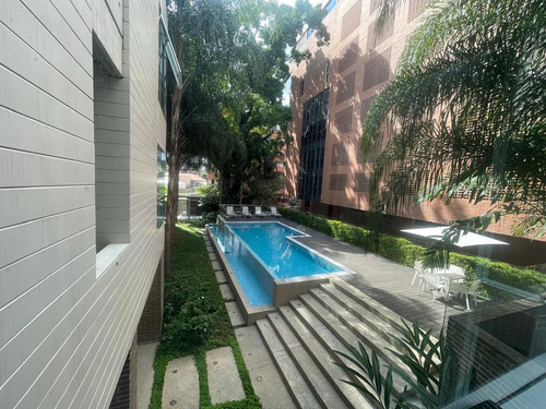 Espectacular Apartamento En Venta - Campo Alegre. (mg)