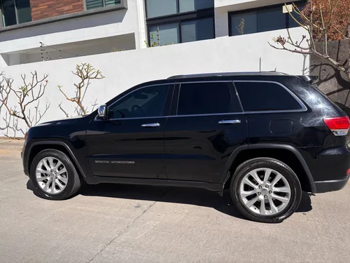 Jeep Grand Cherokee 3.7 Limited Lujo 3.6 4x2 At