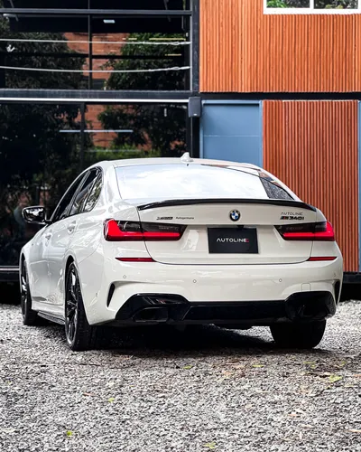 BMW Serie 3 3.0 340i F30 Lci Sportline