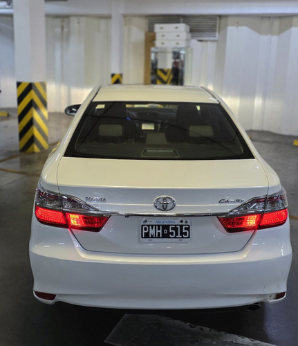 Toyota Camry 2.5 L4 At