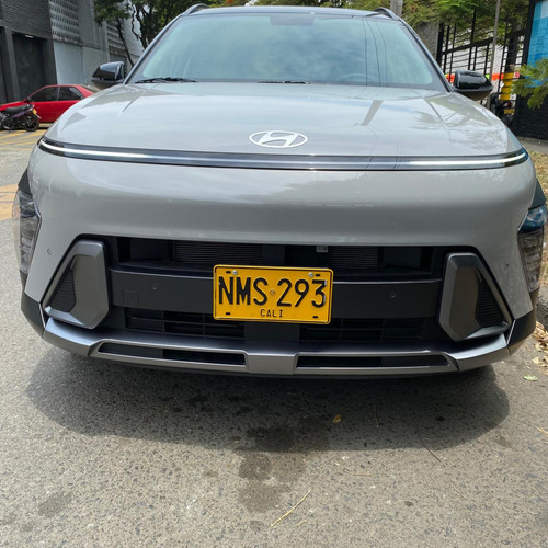 Kona Hibrida Premium At - 2024