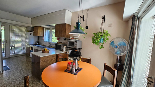 Casa En Venta En Luján