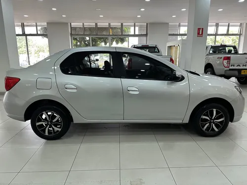 Renault Logan 1.6 Privilege