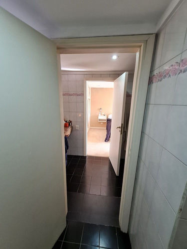 Imagen 12 de 30 de Casa Reciclada M/buen Estado - Excelente Zona