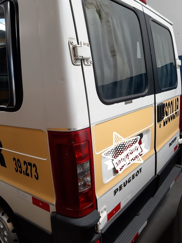 Peugeot Boxer Minibus 2.3 Hdi 330m Médio 15l 5p 2012