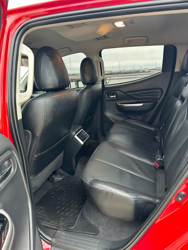 L200, 4x4, Automática, 2023, Cuero