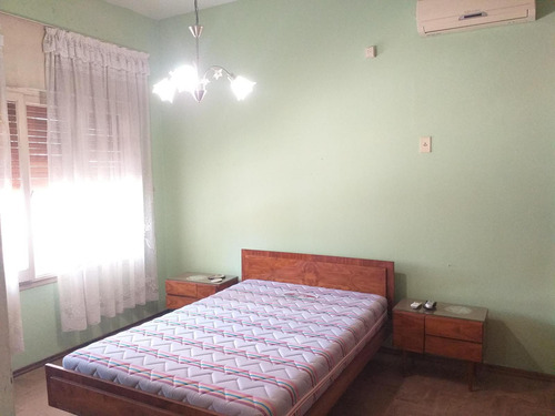 Venta De Casa 3 Ambientes
