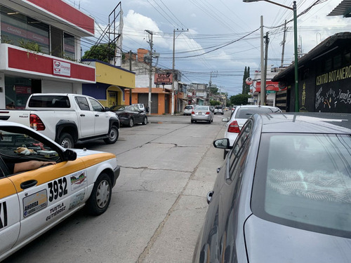 Casa 3a Norte 10 Poniente Barrio Guadalupe Tuxtla Gtz.